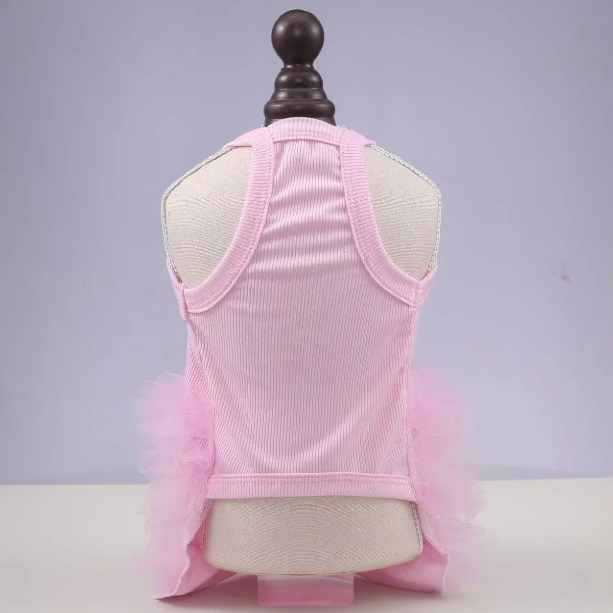 1 pet sleeveless printed dress, suitable for indoor and outdoor use, lightweight, breathable and elastic cat and dog clothing